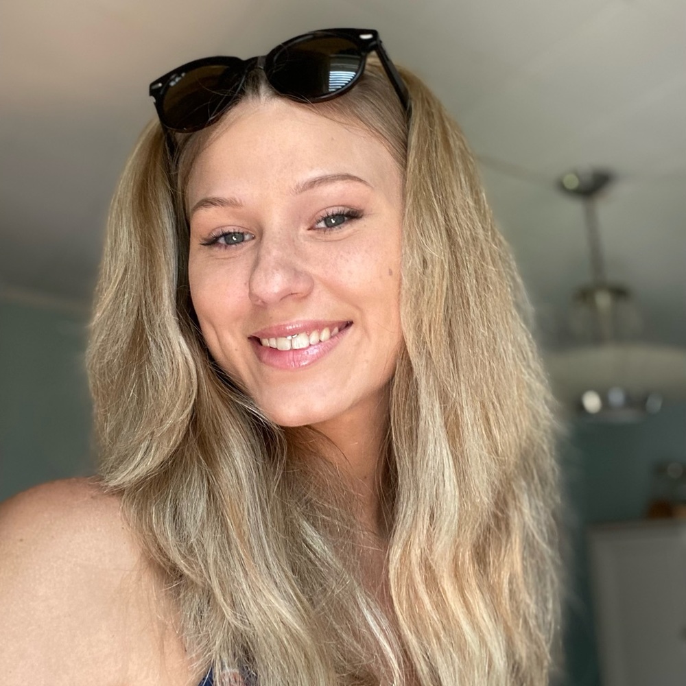 Meet your Posher, Jeanie